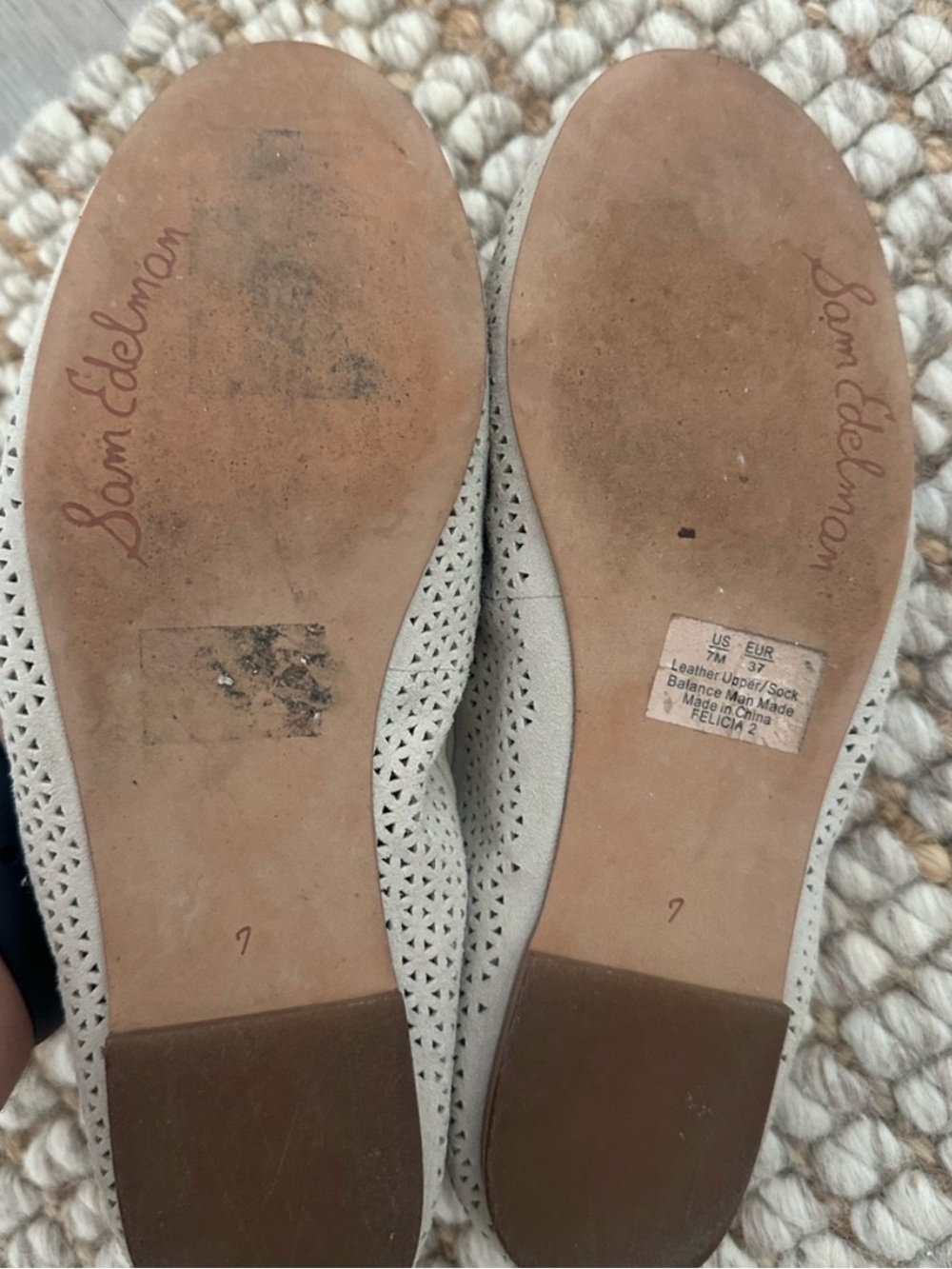 Sam Edelman Beige Laser-Cut Bow Ballet Flats - Picture 3 of 4
